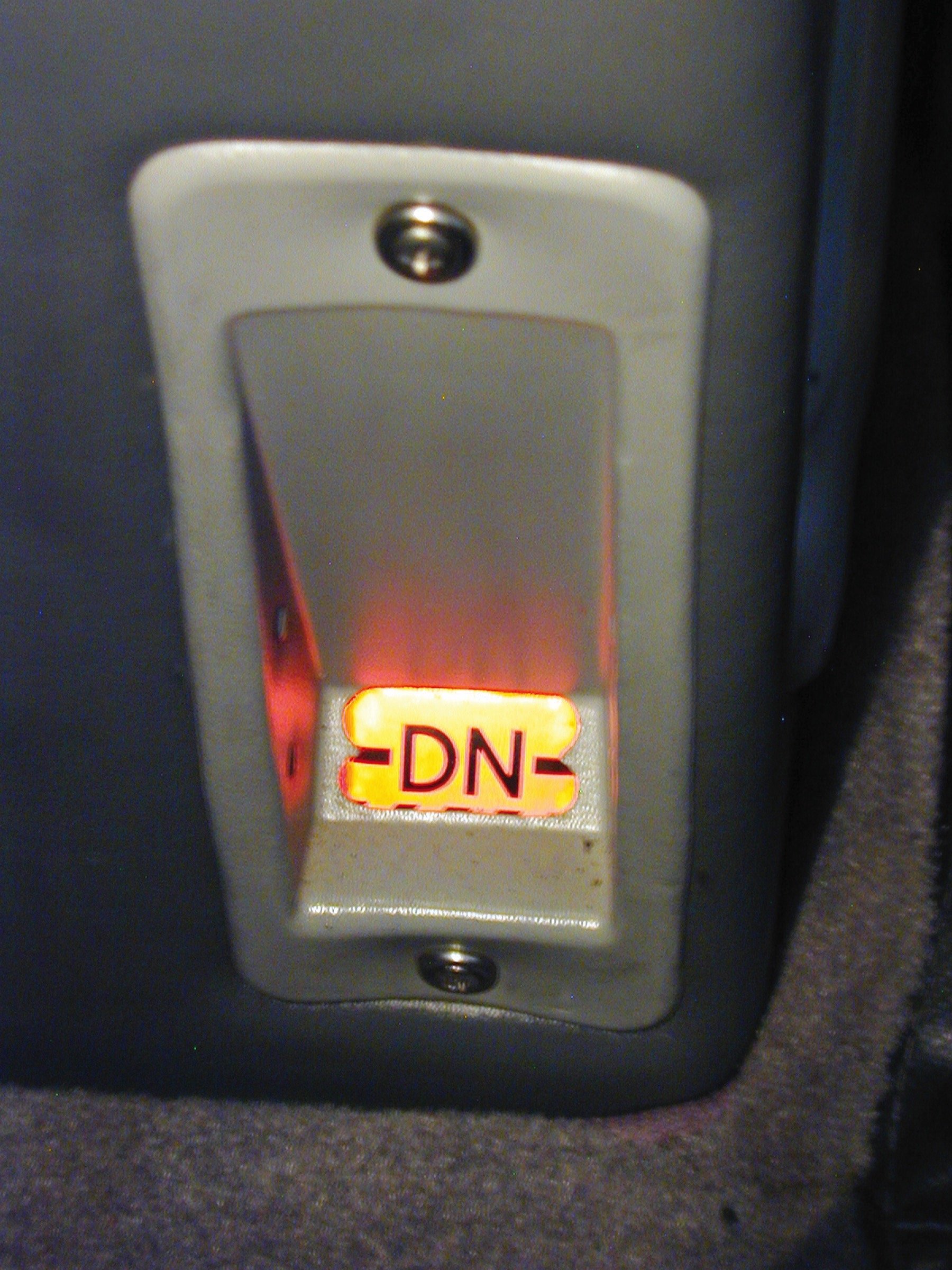 NosegearIndicatorAtNight