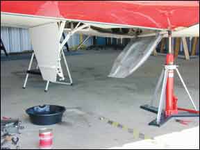 0911 BonanzaGearDoors