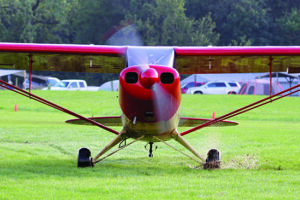 RedPiperTaxiing 14933338747 3170f3d4a1 o DMiller